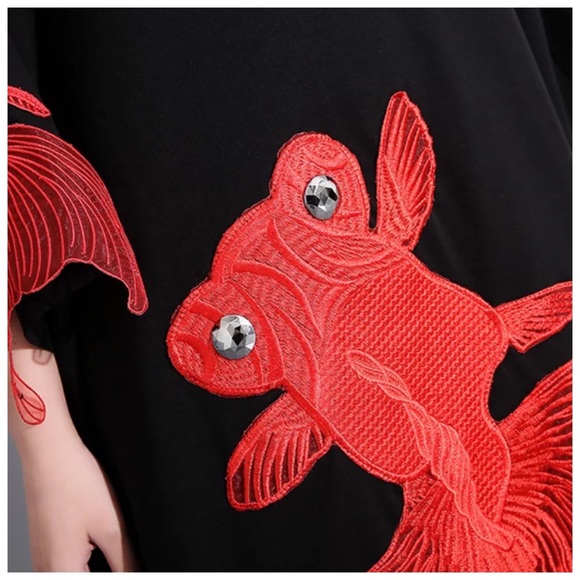 Black Bold Fish Appliqué Tunic Dress - Picture 6 of 7